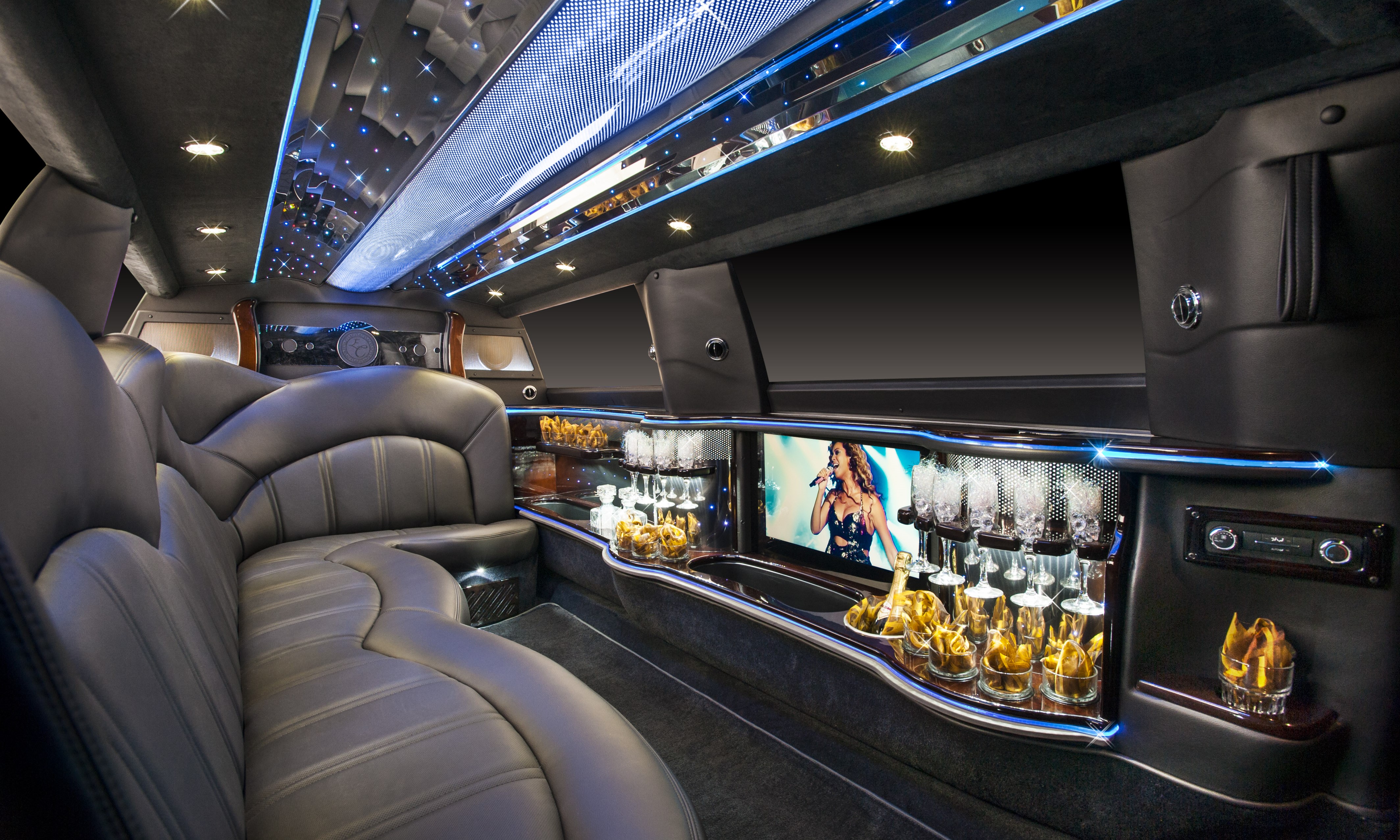 lincolin limousine image